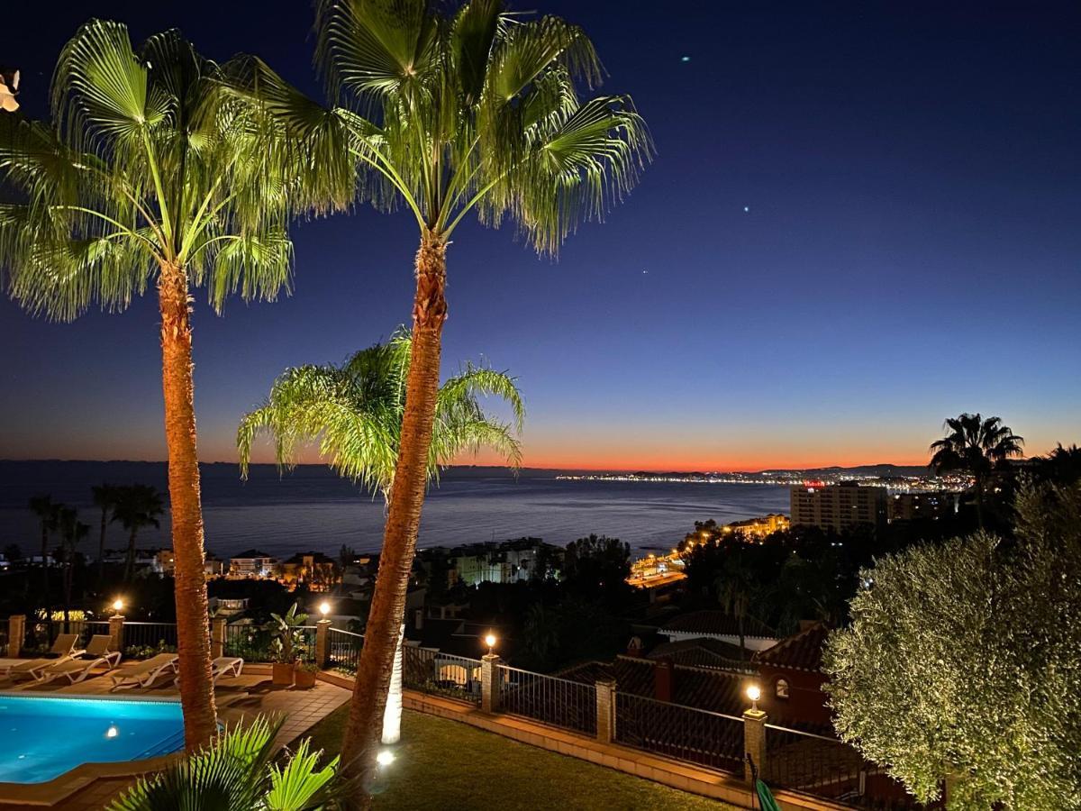 Beachside Villa With Panoramic Sea Views Benalmádena Extérieur photo