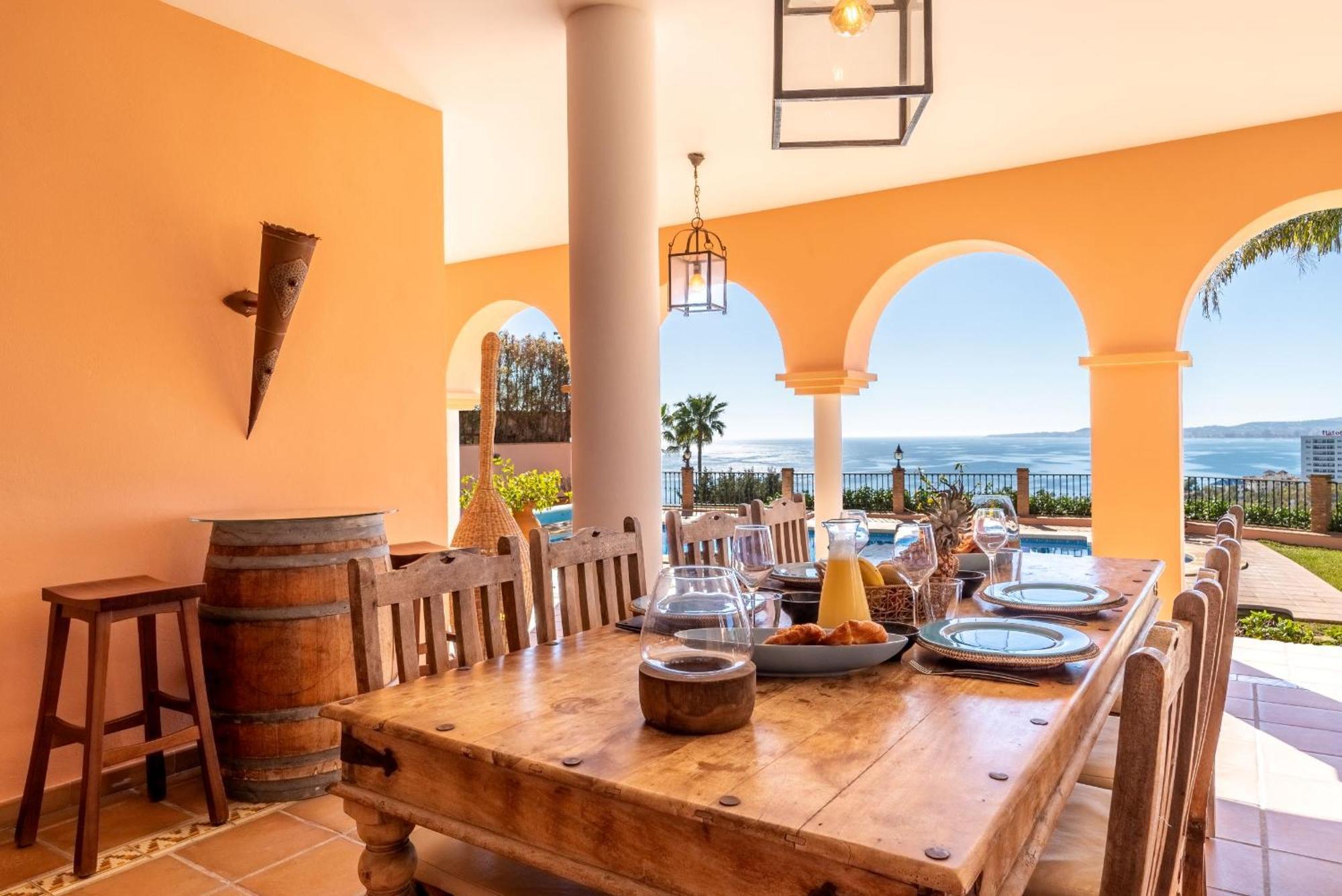 Beachside Villa With Panoramic Sea Views Benalmádena Extérieur photo